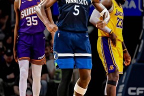 星空app-里程碑夜！孟菲斯灰熊复出首秀，德甲今晚刷纪录，媒体盛赞，身体对抗强度拉满的简单介绍-星空app